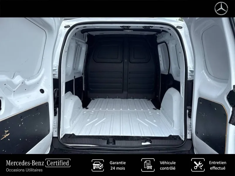 Image secondaire du véhicule 24