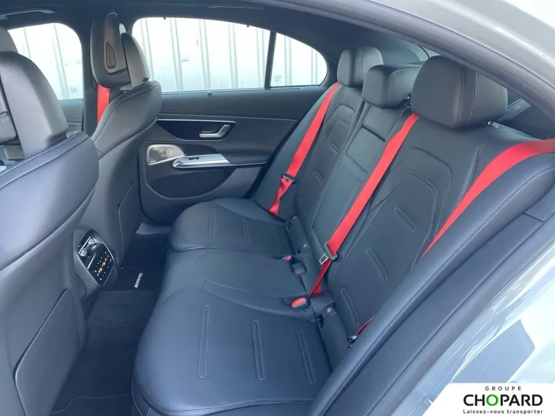 Image secondaire du véhicule 19