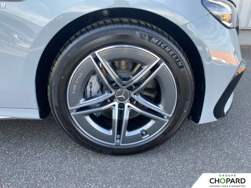 Image secondaire du véhicule 26