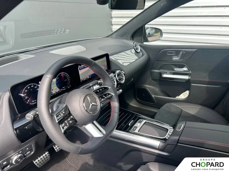 Image secondaire du véhicule 3