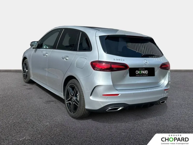 Image secondaire du véhicule 8