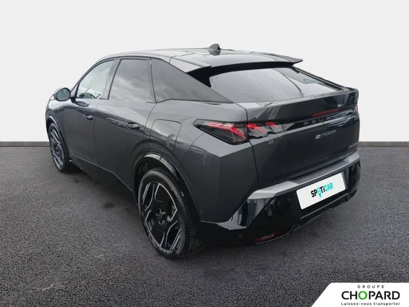 Image secondaire du véhicule 8