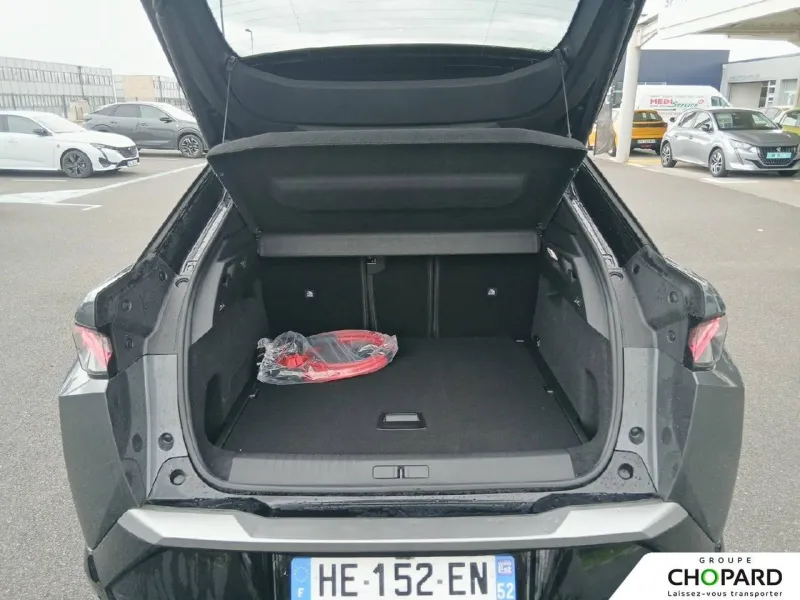 Image secondaire du véhicule 9