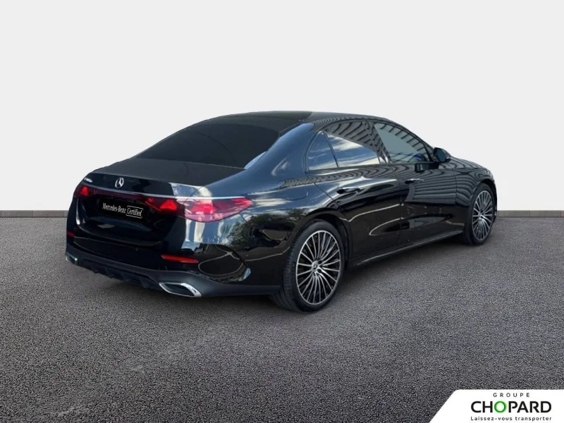 Image secondaire du véhicule 4