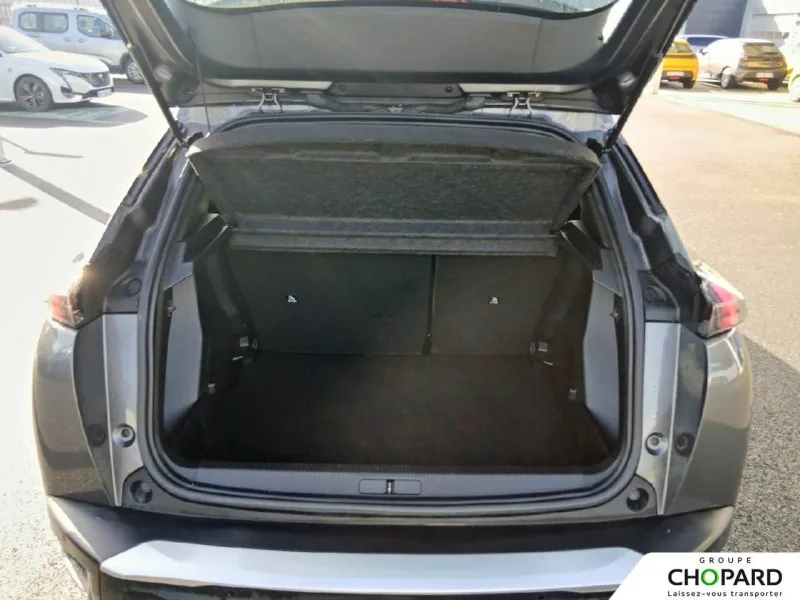 Image secondaire du véhicule 9