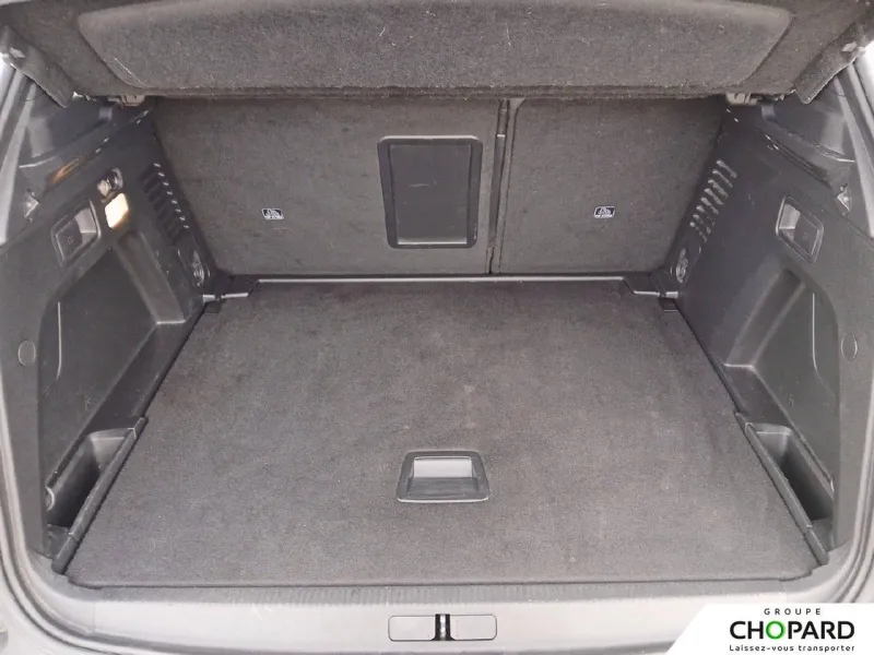 Image secondaire du véhicule 9