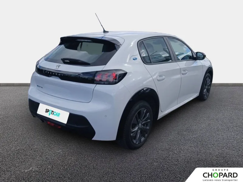 Image secondaire du véhicule 4