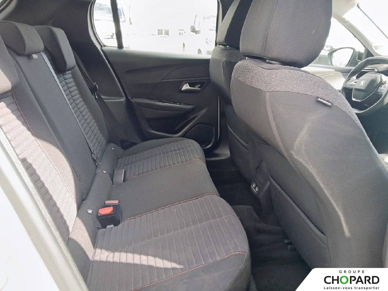 Image secondaire du véhicule 8