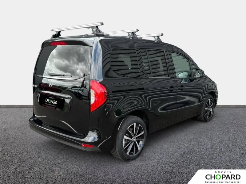 Image secondaire du véhicule 4