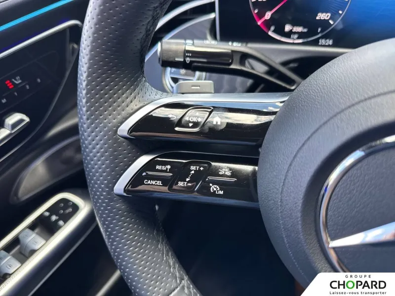 Image secondaire du véhicule 24