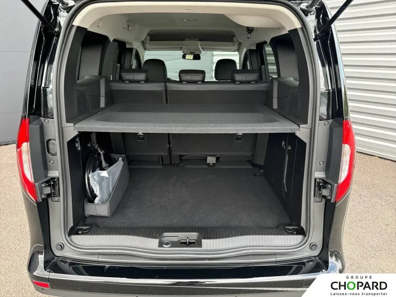 Image secondaire du véhicule 9