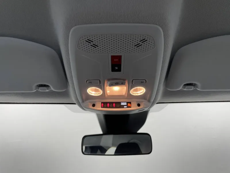 Image secondaire du véhicule 9