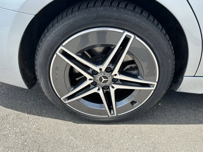 Image secondaire du véhicule 13