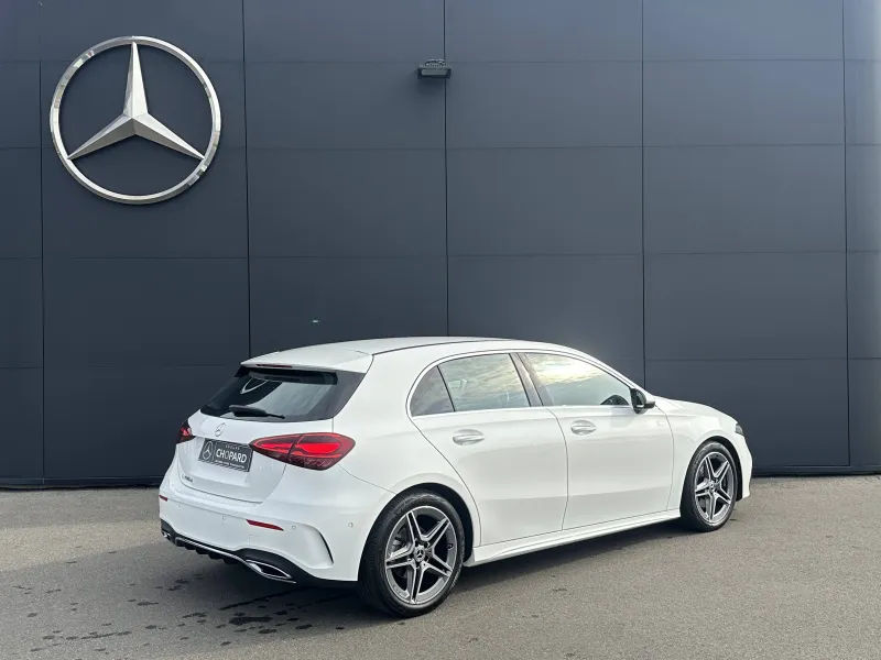 Image secondaire du véhicule 3