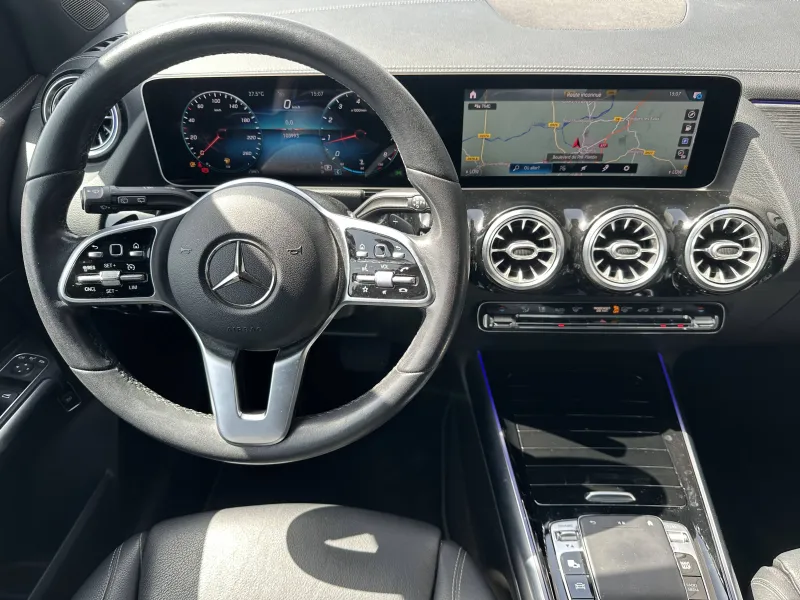 Image secondaire du véhicule 15