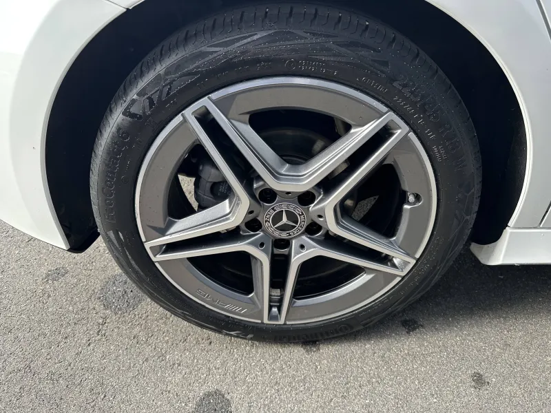 Image secondaire du véhicule 13