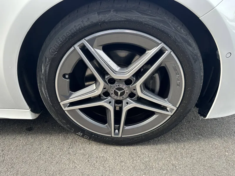 Image secondaire du véhicule 14