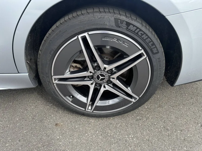 Image secondaire du véhicule 11