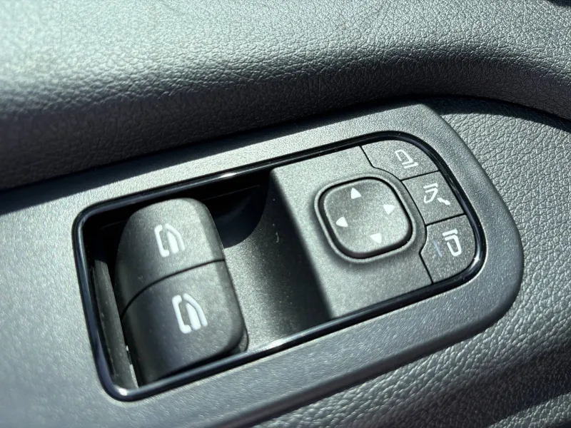 Image secondaire du véhicule 15