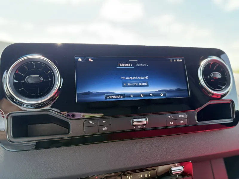 Image secondaire du véhicule 19