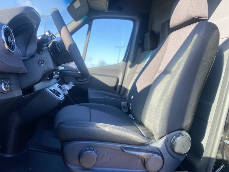 Image secondaire du véhicule 10