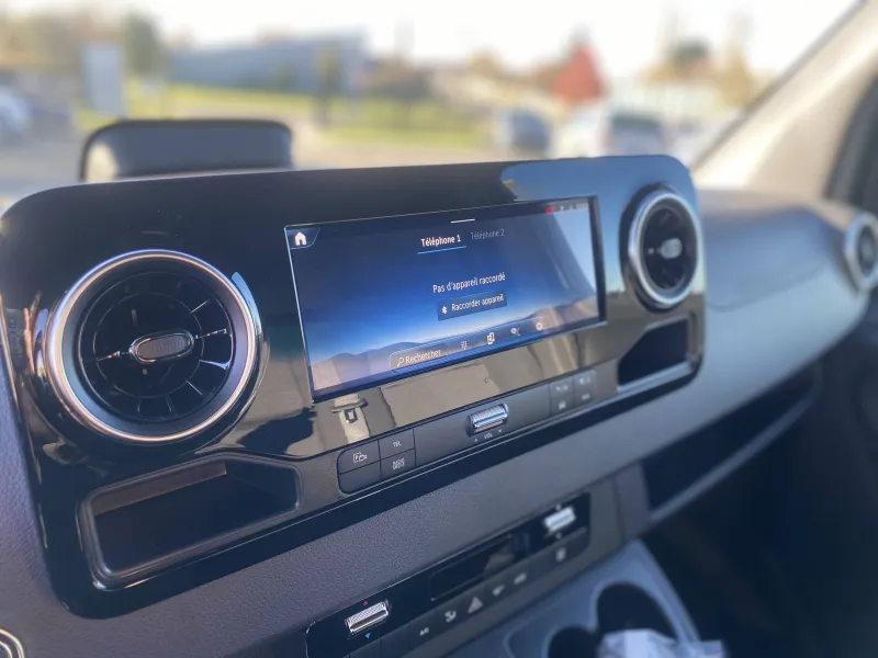 Image secondaire du véhicule 12