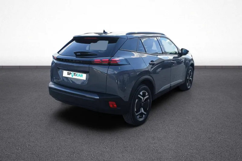 Image secondaire du véhicule 6