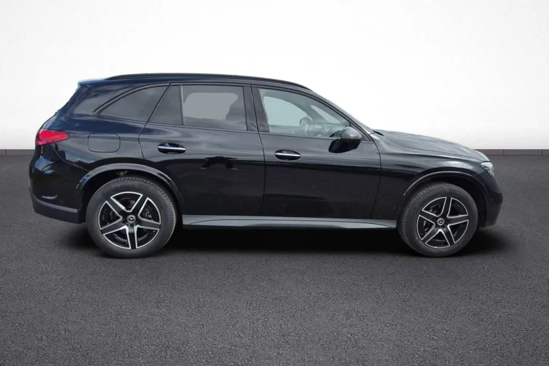 Image secondaire du véhicule 8