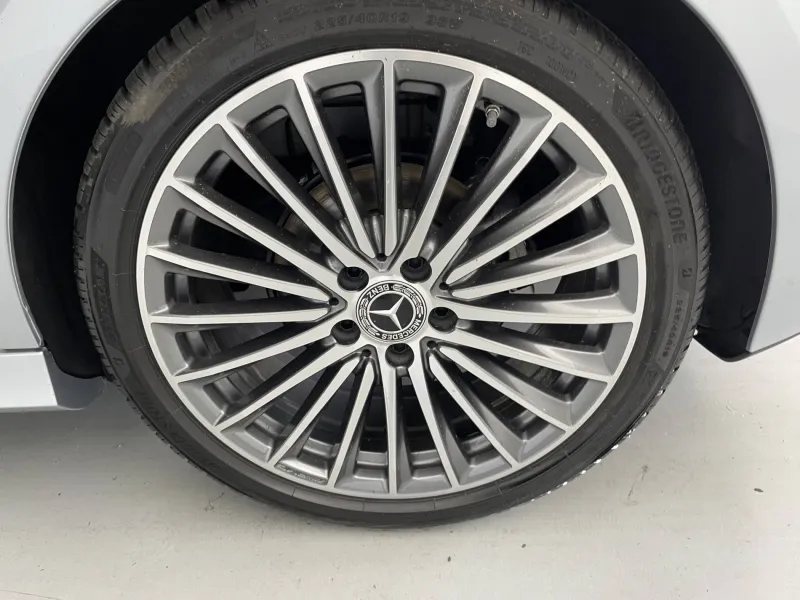 Image secondaire du véhicule 18