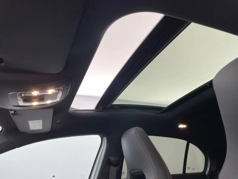 Image secondaire du véhicule 25