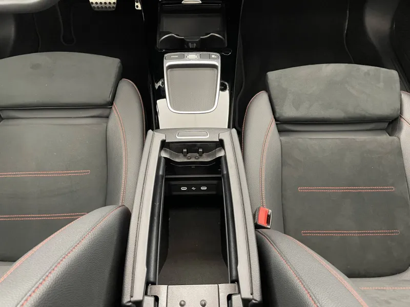 Image secondaire du véhicule 28