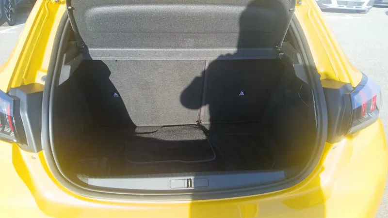 Image secondaire du véhicule 10