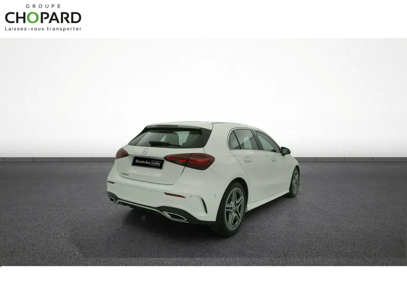 Image secondaire du véhicule 9