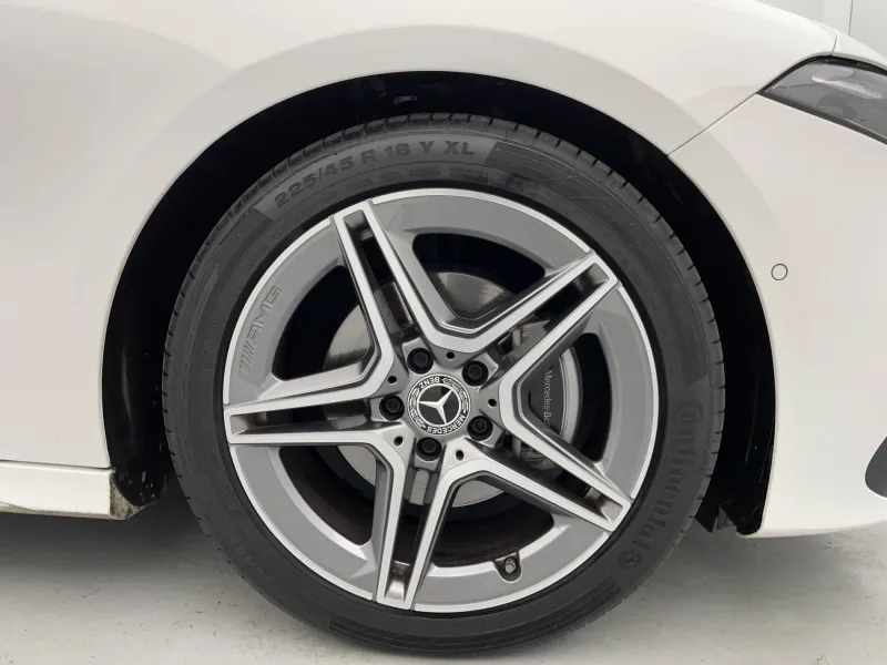 Image secondaire du véhicule 14