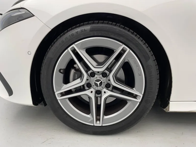 Image secondaire du véhicule 19