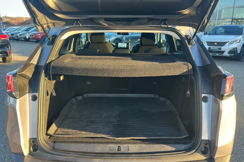 Image secondaire du véhicule 10