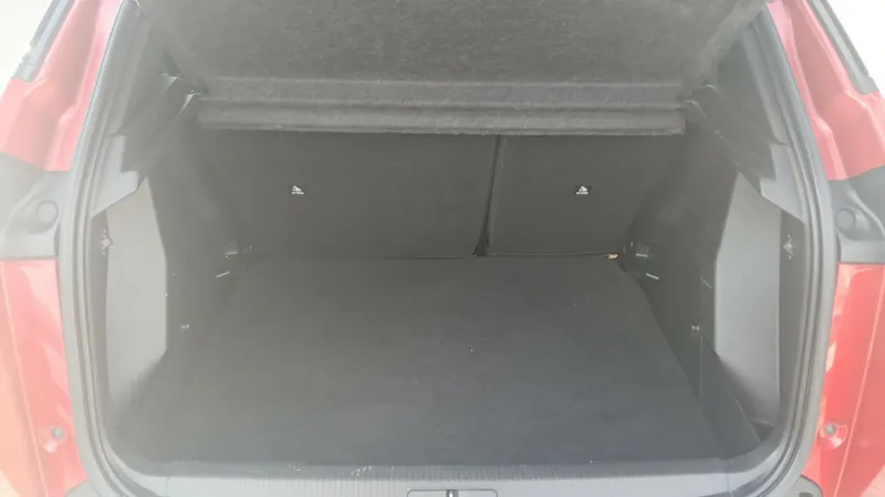 Image secondaire du véhicule 10