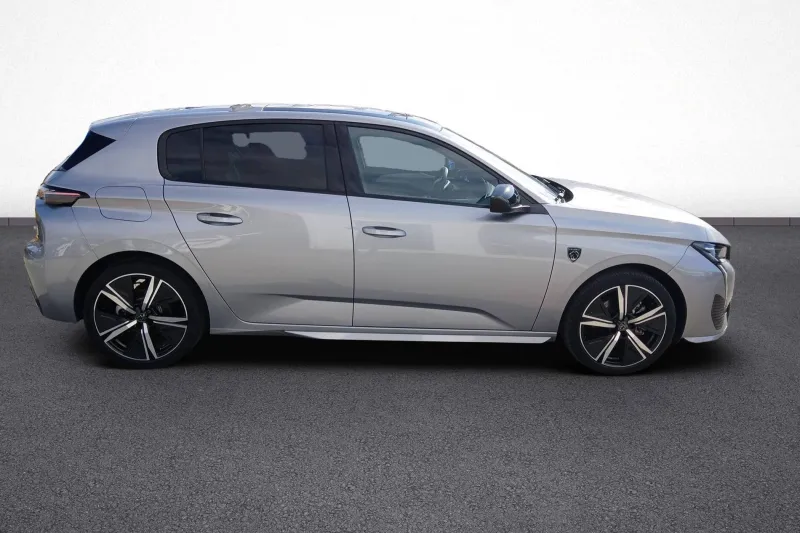 Image secondaire du véhicule 8