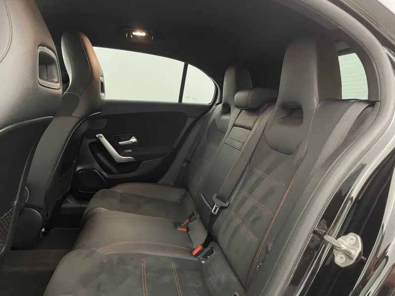 Image secondaire du véhicule 17