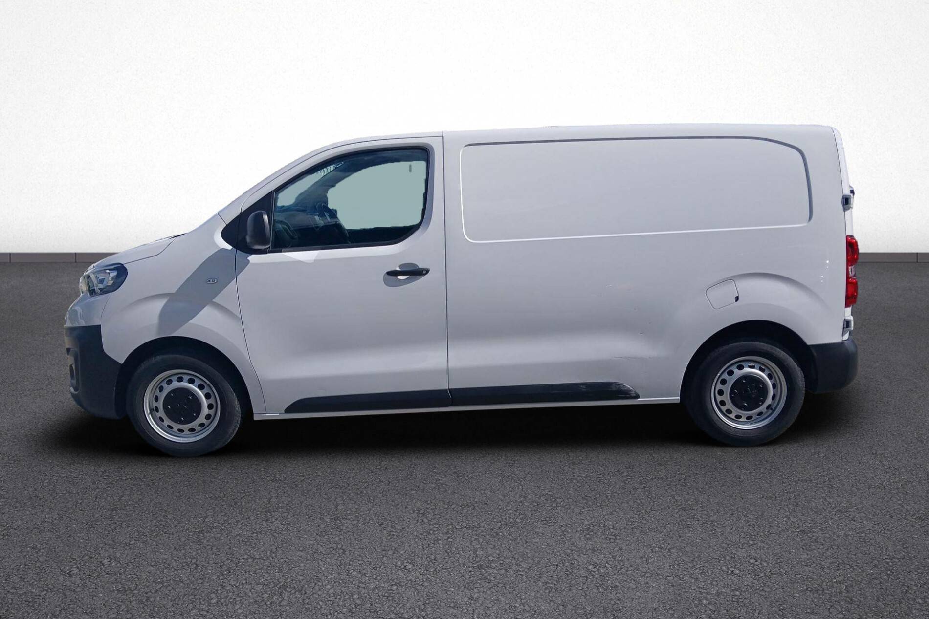 Image secondaire du véhicule 4