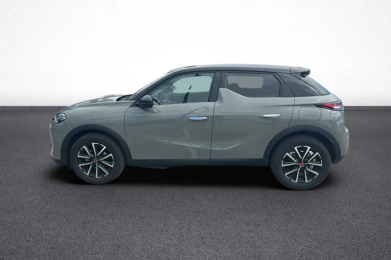 Image secondaire du véhicule 4