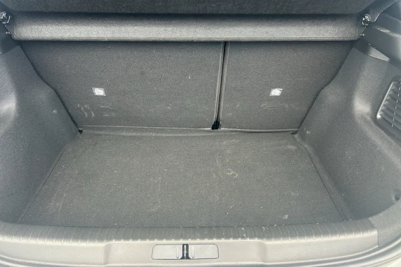 Image secondaire du véhicule 10