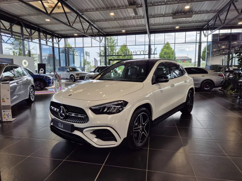 Mercedes-Benz-GLA-GLA 180 d 8G-DCT Mercedes-Benz-GLA-d'occasion chez Mercedes-Benz Dijon