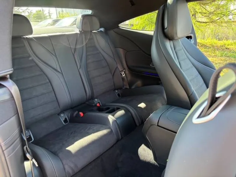 Image secondaire du véhicule 22