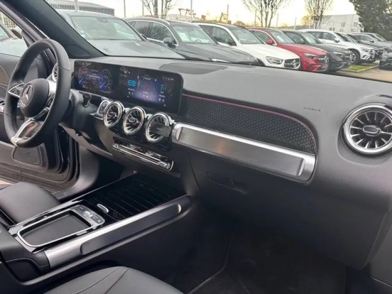 Image secondaire du véhicule 19