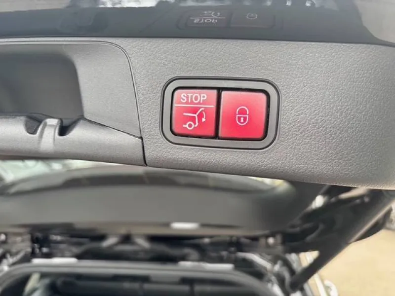 Image secondaire du véhicule 24