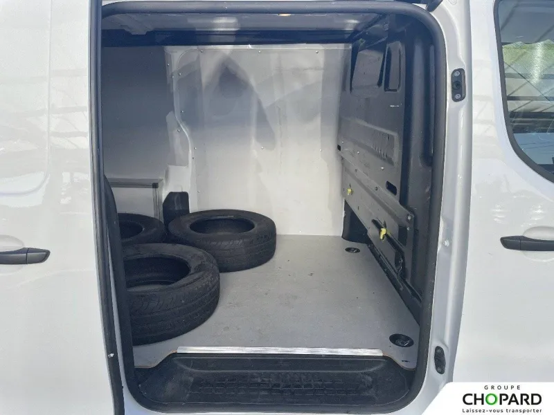 Image secondaire du véhicule 12