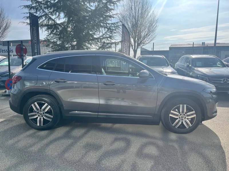 Image secondaire du véhicule 9