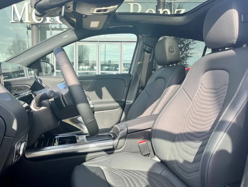 Image secondaire du véhicule 11