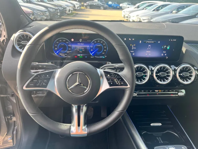 Image secondaire du véhicule 13